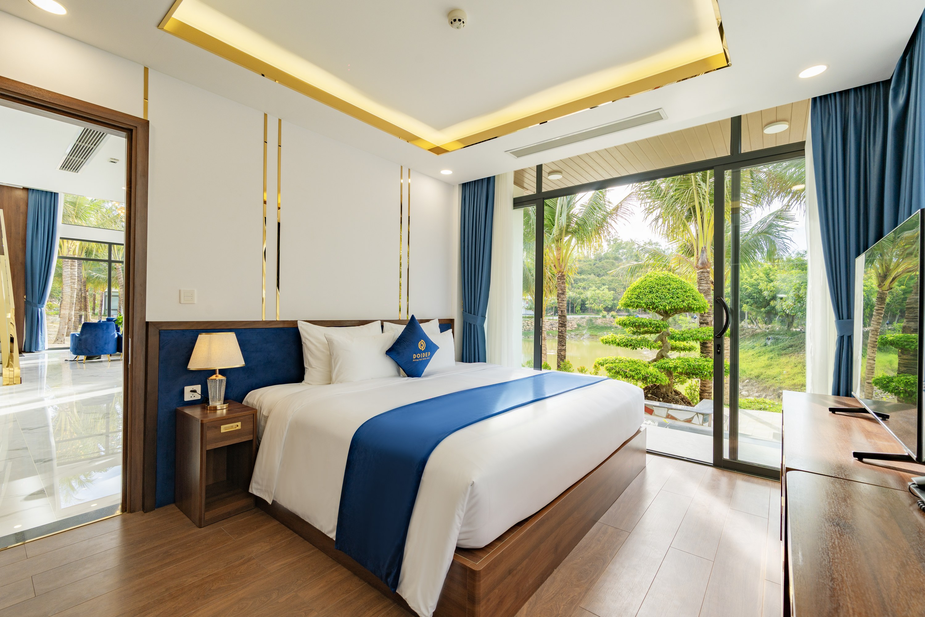 Ocean Pool Villa 3-Bedroom